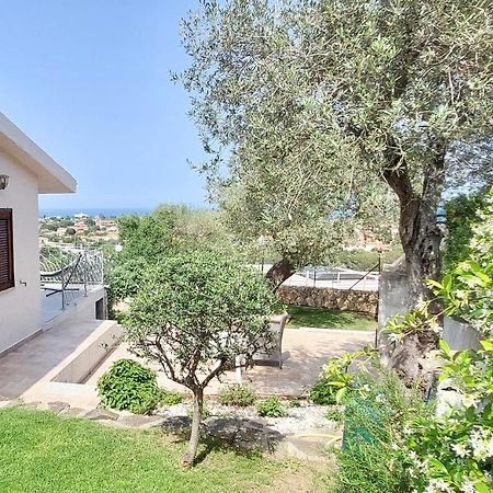 Iss Travel, Sea View Apartment Il Corbezzolo - Ground Floor With Air-Condition San Teodoro  Exterior photo